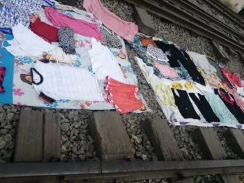 KANTAMANTO Ghana linge qio sèche au sol, Fast Fashion